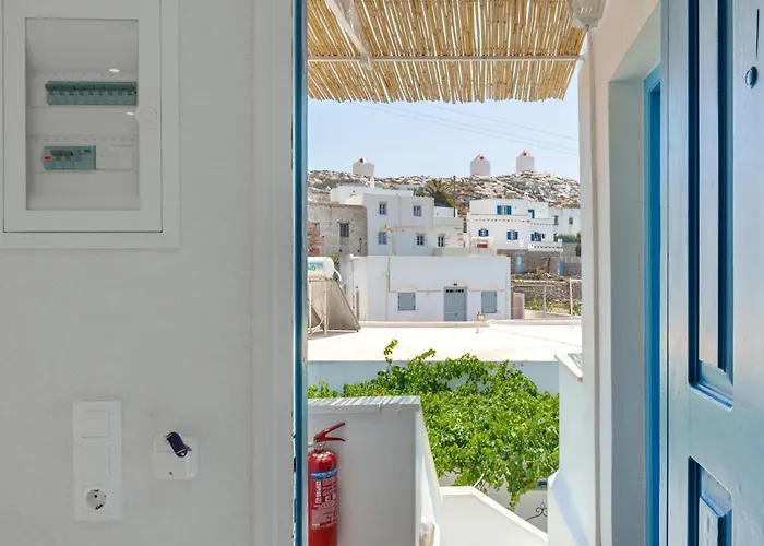 Politimis N3 أمورجوس