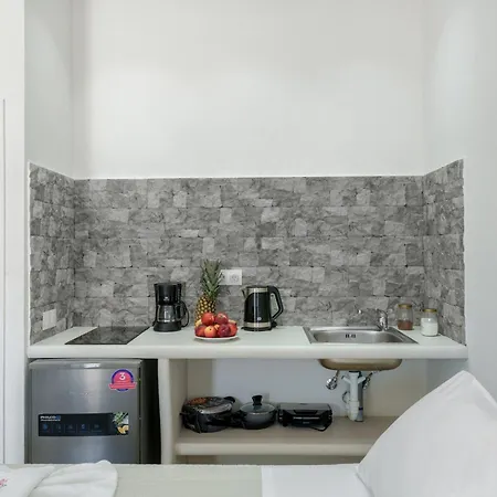 Politimis N3 * Amorgósz